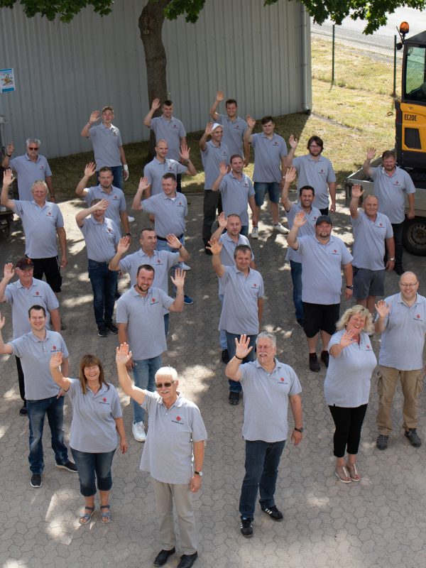 Gruppenfoto Team Singbeil Bau